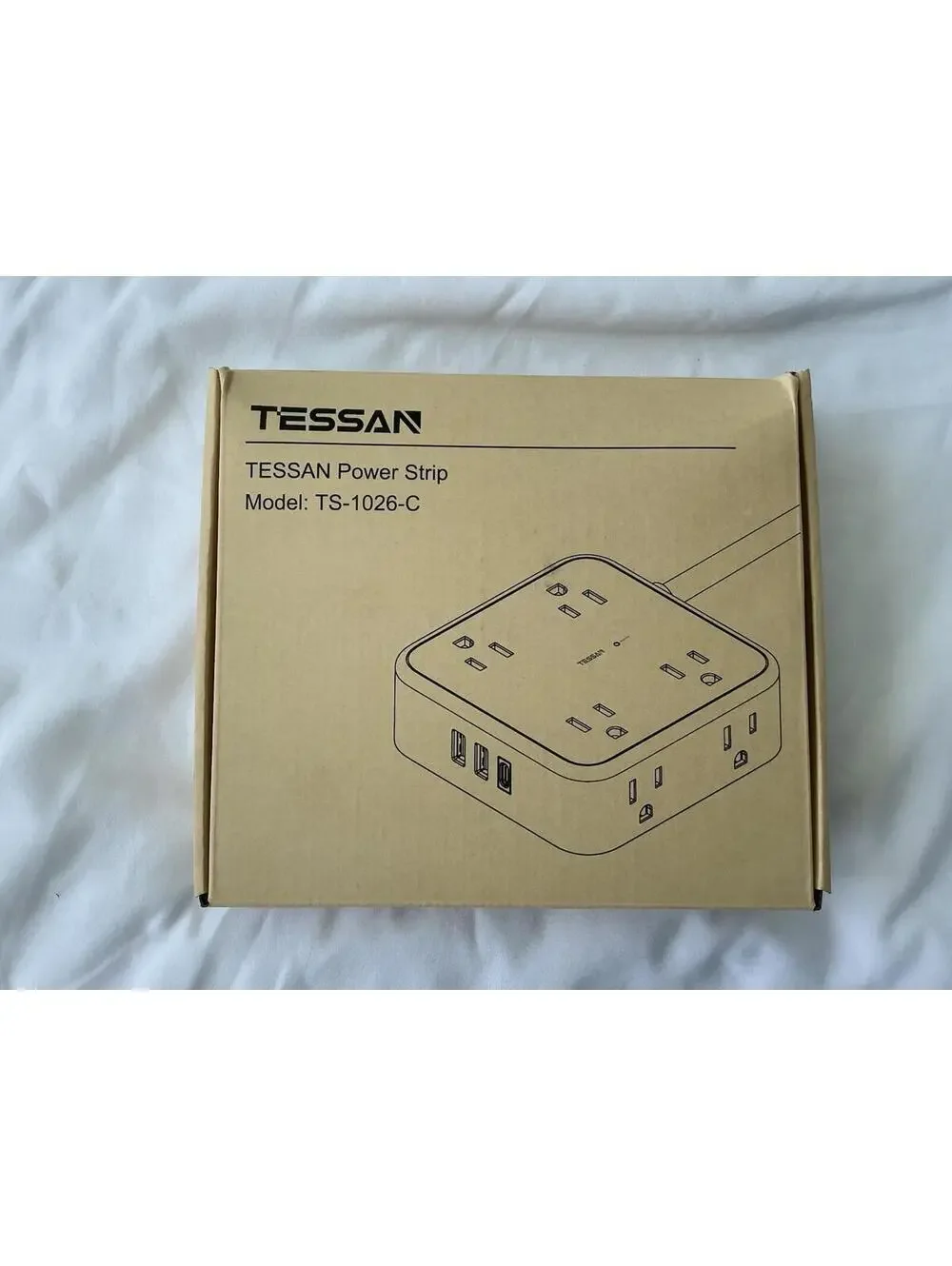 Surge Protector Power Strip 8 Outlet 2 USB 1 USB-C Flat Plug 5FT Cord TESSAN NWB